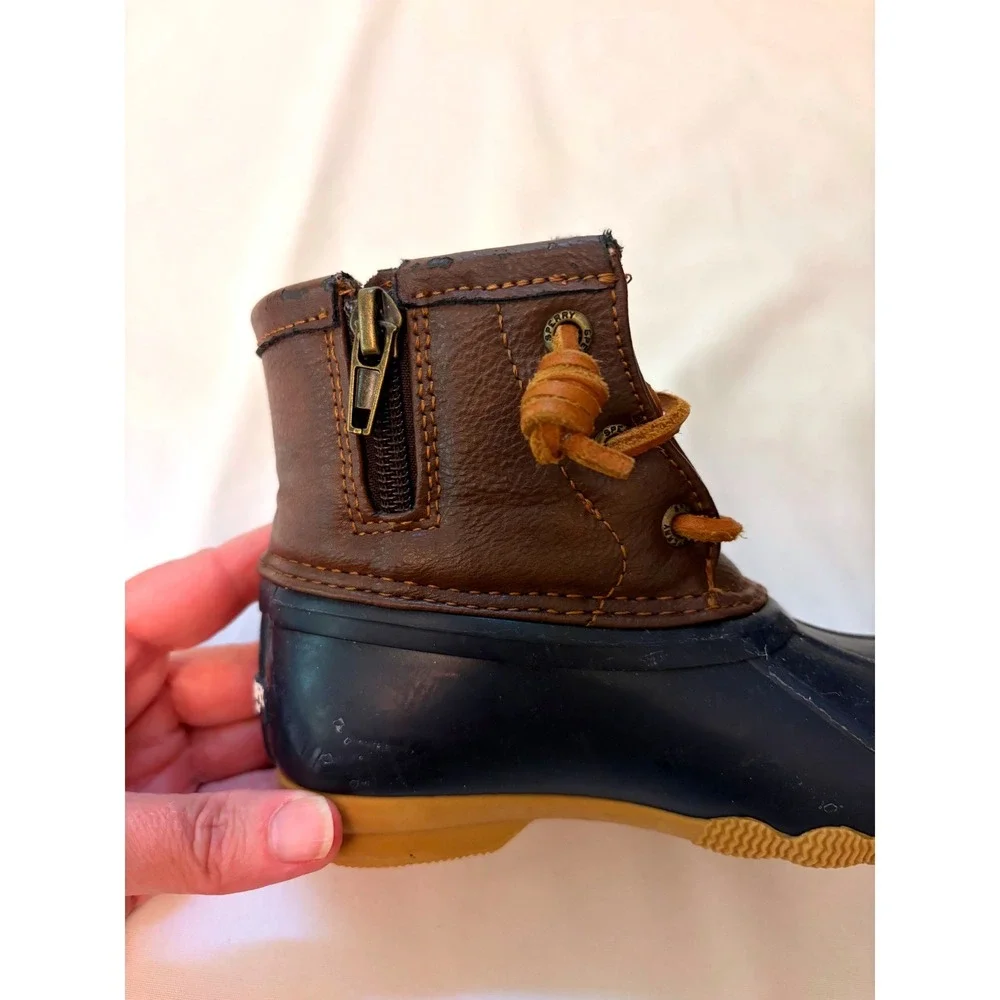 Sperry Saltwater Duck Boots Navy Brown Kids Size 10M Preppy Rain boot